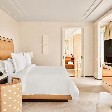Four Seasons Hotel Madrid Exterior foto