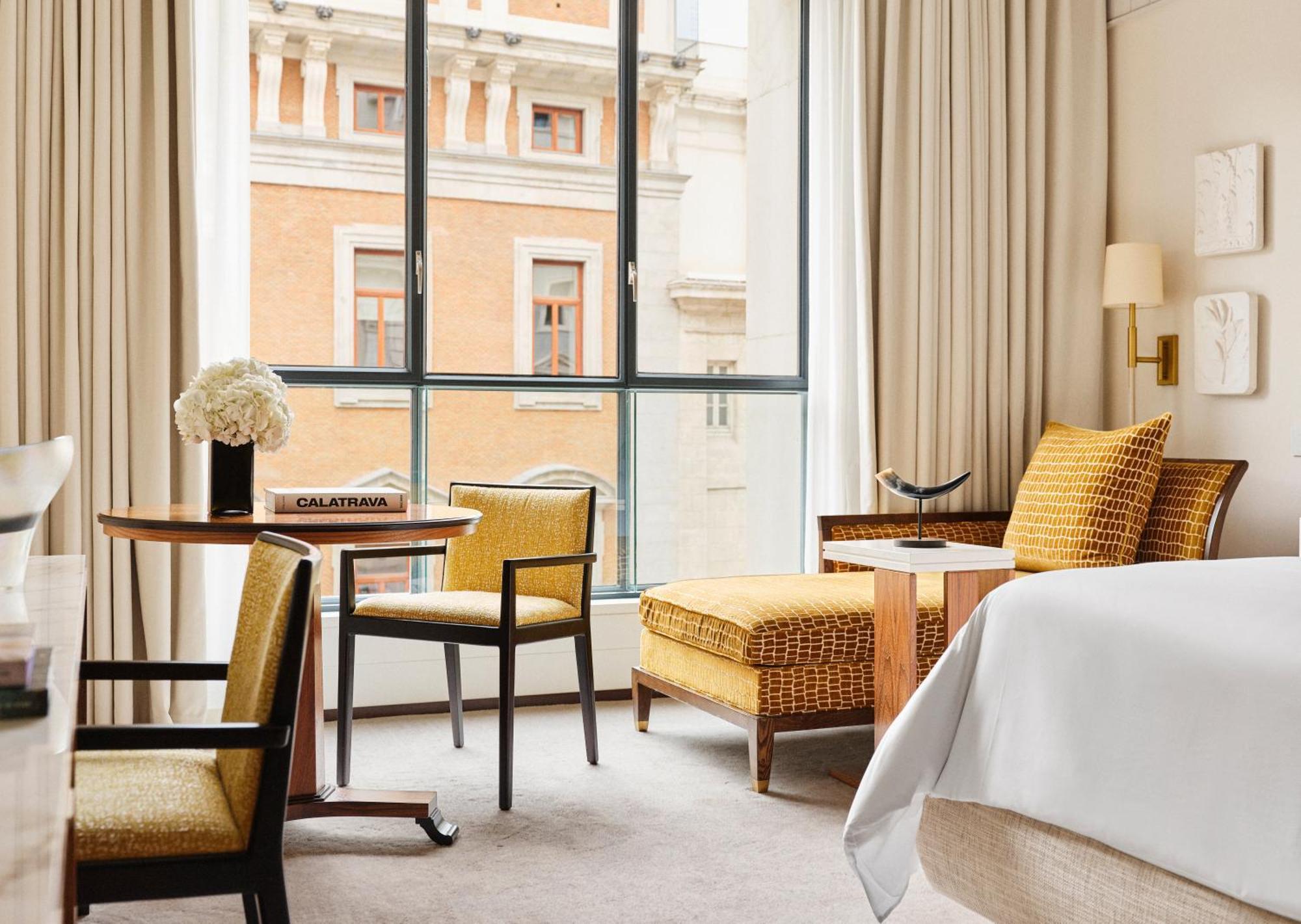 Four Seasons Hotel Madrid Exterior foto